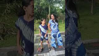 just us and our happy dance💖#momanddaughterdance