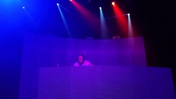 Walshy Fire - Live at Emo