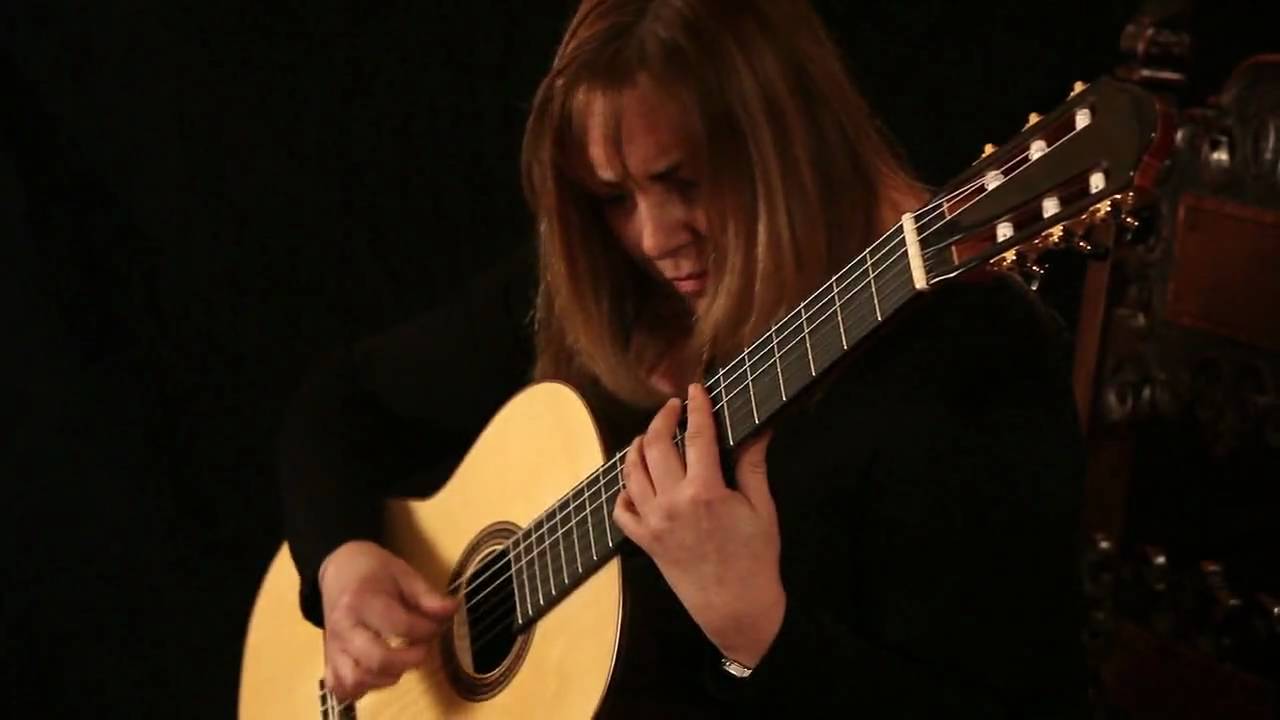 J.Castelluccia Luthier - Guitare Classique Concert Série C - YouTube