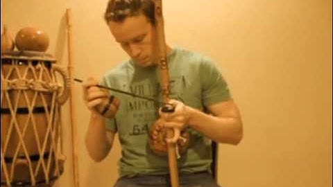 How To Play Berimbau - Regional
