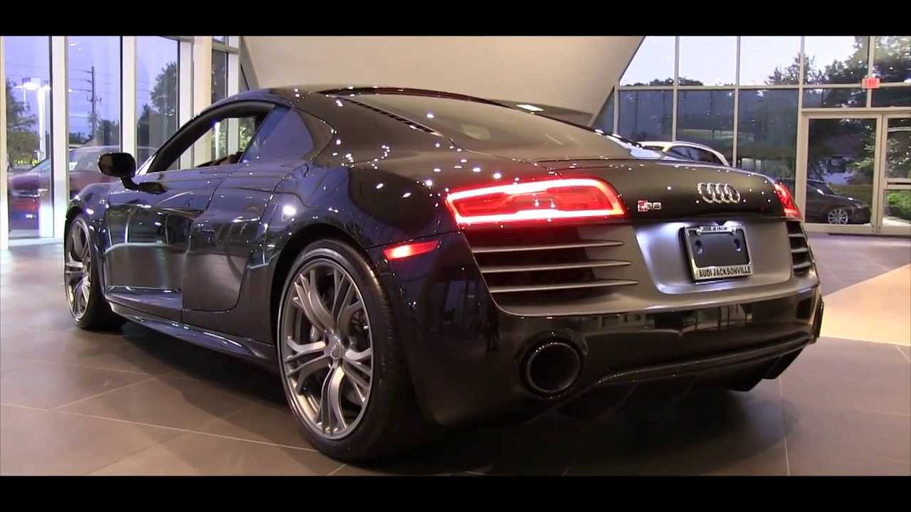 Audi R8 V10 vs V8 - In Depth Tour | Jacksonville, FL - YouTube
