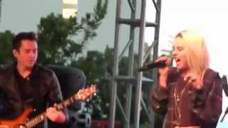 Dracula-Bea Miller-VidCon 2014