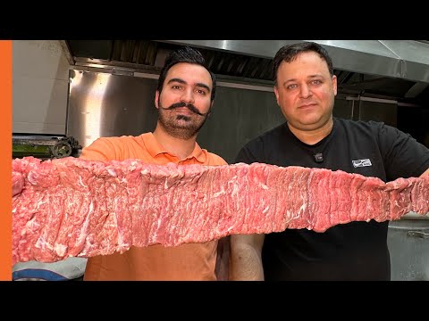 رکورد دار طولانی ترین کباب برگ غرب تهران دست شاطر میرزاست