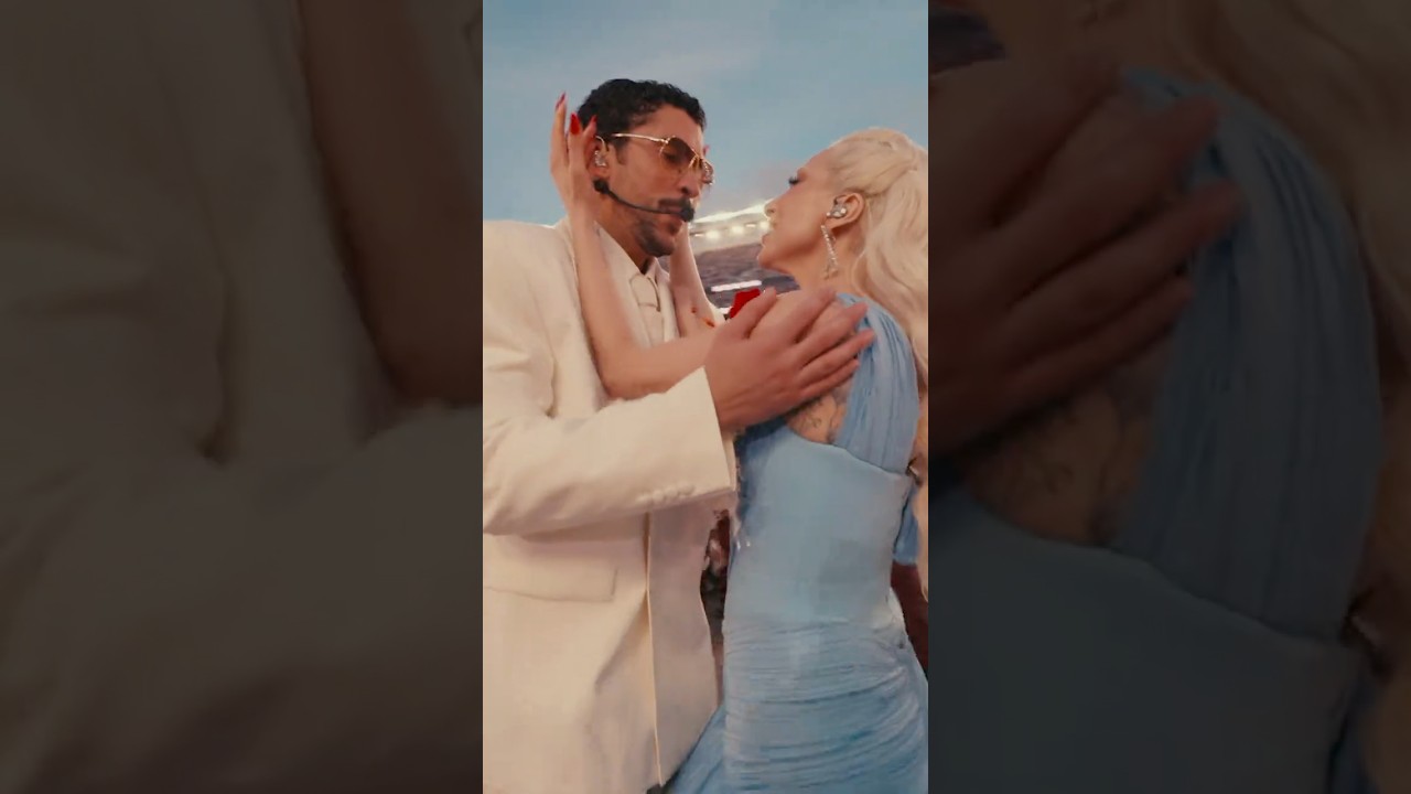 Lady Gaga - Die with a smile (live at the Super Bowl halftime show) 