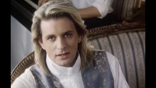 Watch Scritti Politti Hypnotize video