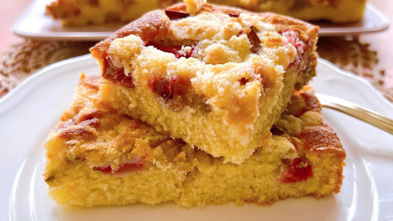 Rhubarb Streusel Cake | Best Summer Dessert