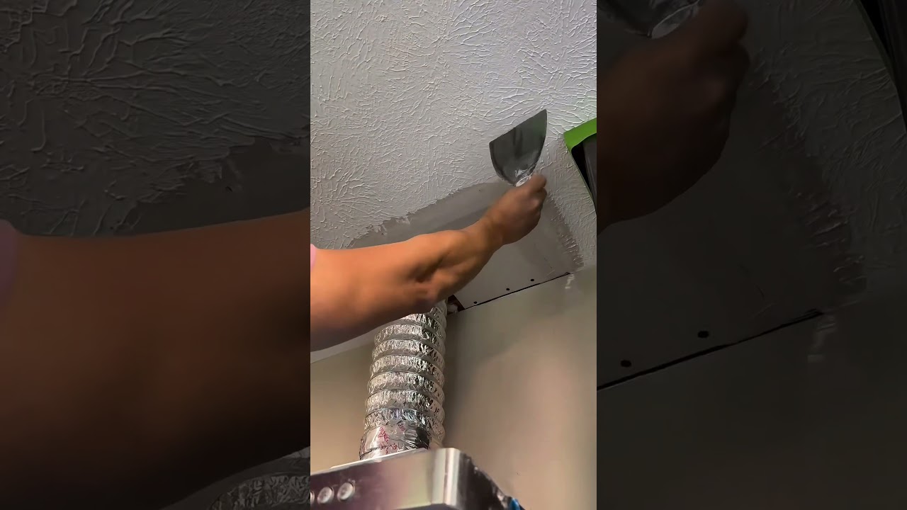 The best way to patch a ceiling  #diy #drywall #construction #fix