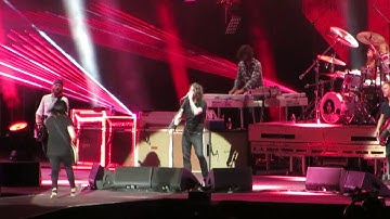 Foo Fighters Brisbane - Monkey Wrench - Brings fan on stage