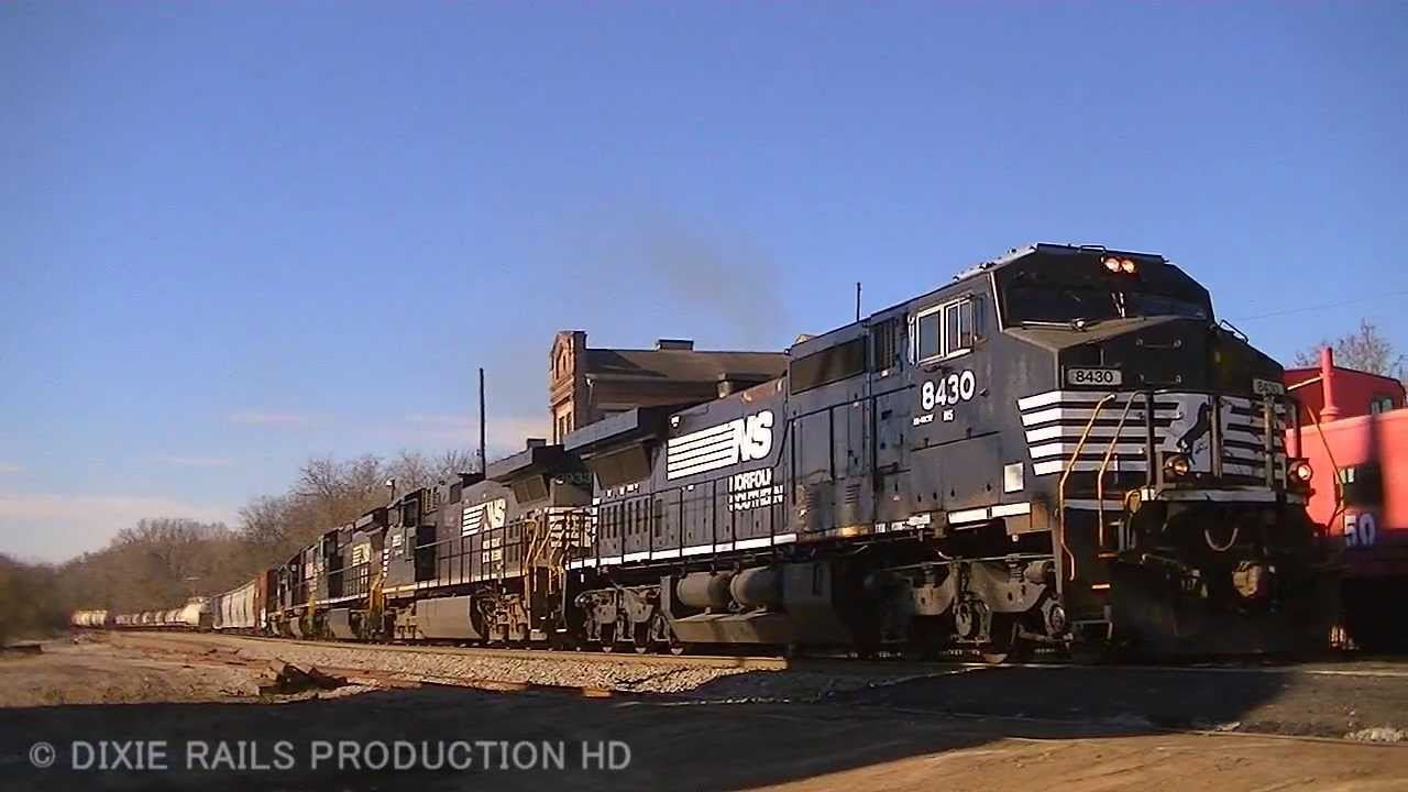 NS 8430 Leads NS 362 EB Manifest at Stevenson (HD) 1/9/14 - YouTube