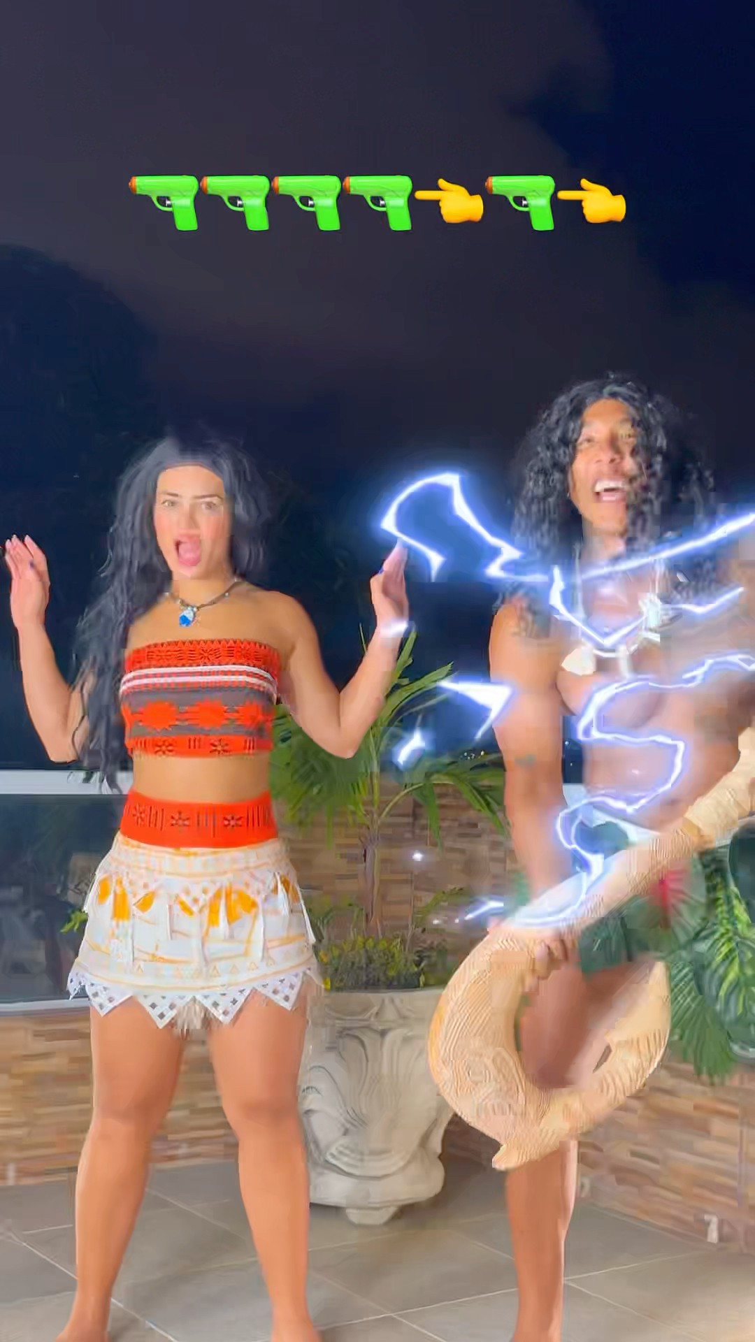 Ela me acertou!?​⁠@mayca.brasil #moana #maui #funnymemes #shorts