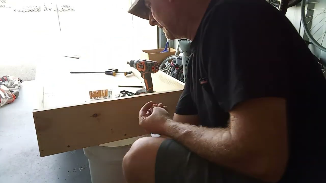 Çowboy Chuck Wagon/Adventure Trailer Build. Part 5.