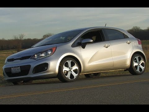 12 Kia Rio 5 Door Review Mpgomatic Test Drive Youtube
