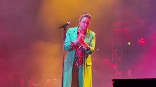 Niña Pastori por bulerías