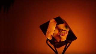 Diamond strain : the hidden secret of a diamond