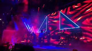 Meet Me in the Bathroom - The Strokes (NYC, 2023) (4K HDR)