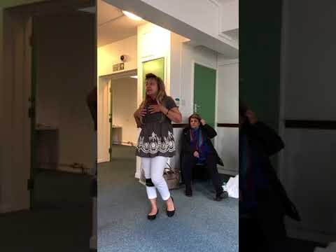 Dr Roohy Shahin به آرامش برسيد 