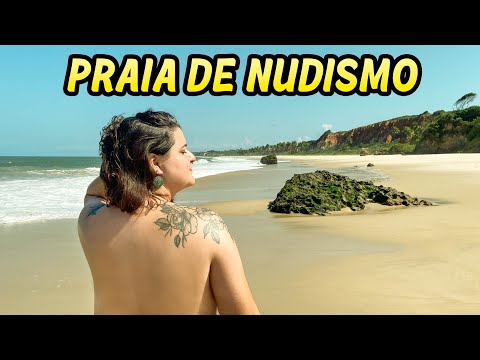 NUDISMO OBRIGATÓRIO - A praia do Brasil onde é PROIBIDO usar biquíni