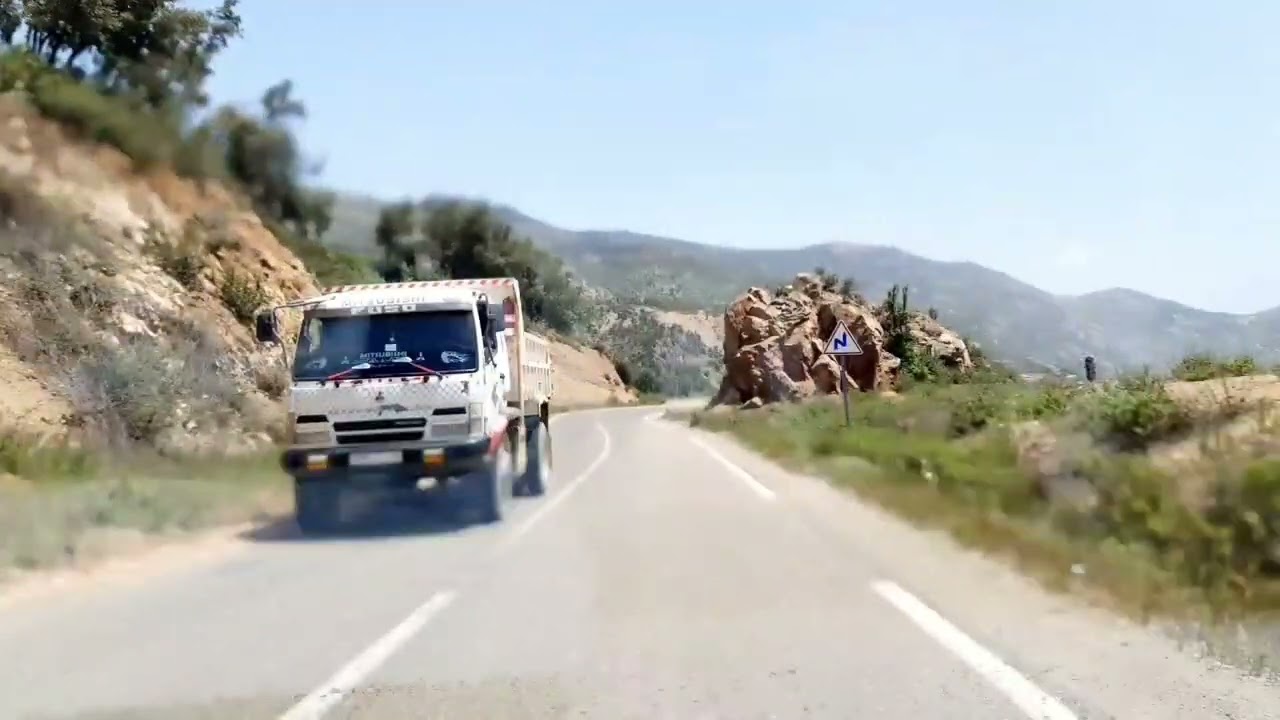 الطريق إلى مركز تمروت اقليم شفشاون