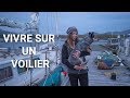 A 23 ANS ELLE VIT SUR UN VOILIER AVEC SON CHIEN !