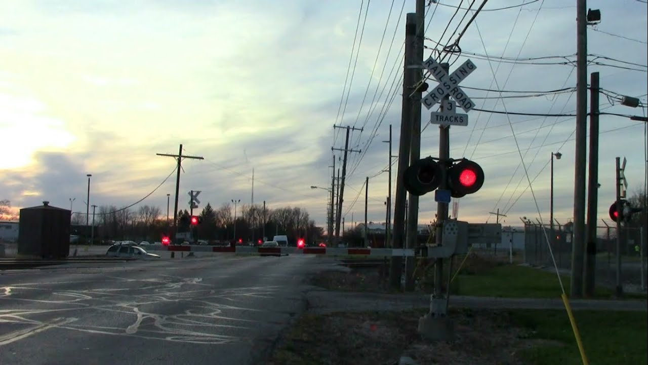 Elmore Street Railroad Crossing 2 CSX M641 with CSX 3314 and CSX 878