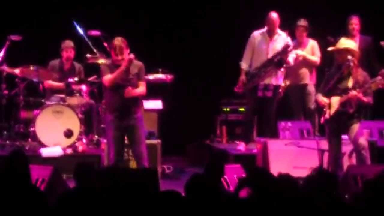 Southside Johnny Albany, NY 101814 YouTube