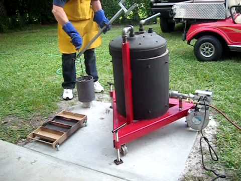 Home Foundry pouring ingots