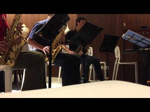 快樂的出帆 台中建經Sax重奏團第一次練習