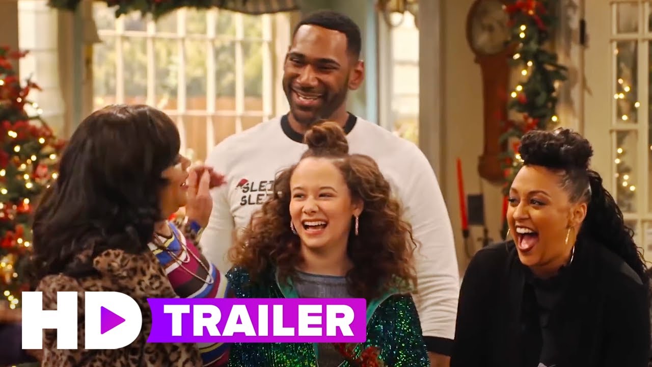 A Family Reunion Christmas Trailer 19 Netflix Youtube