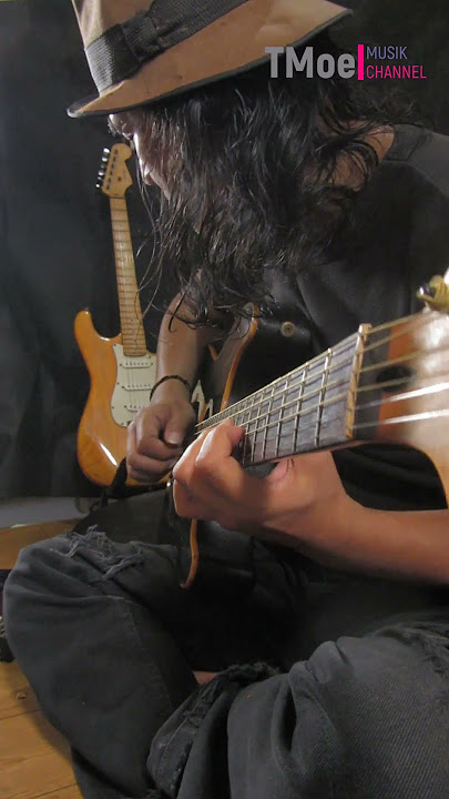 Intro  Air Mata Iwan Fals Fingerstyle #shorts
