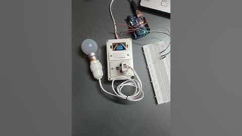 SMART PLUG-Arduino controlled power outlet