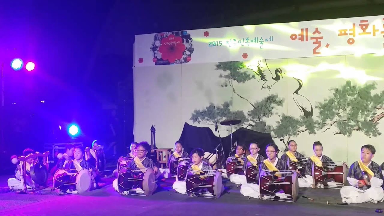 정촌초등학교 사물놀이공연 _ 2015진주민속예술제