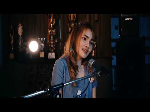 อย่าปล่อยมือ-แพร เจนจิรา-cover version(original-ไม้เมือง)
