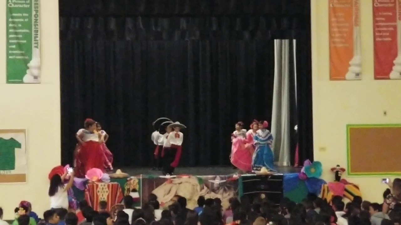 Un poco Loco French Camp Elementary Folklorico 2019 YouTube