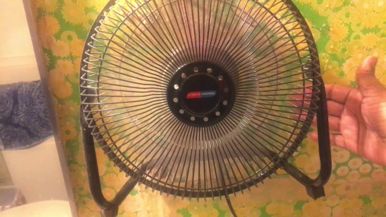 Bathroom fan - YouTube
