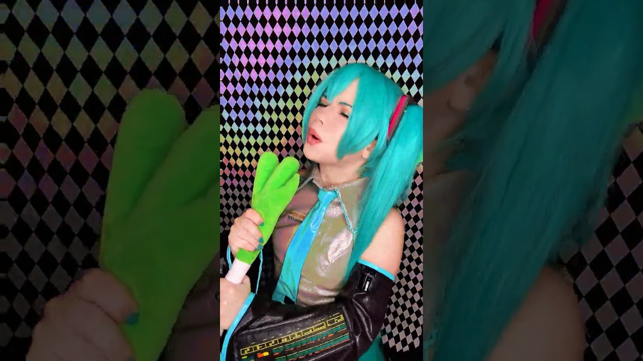 IT'S MY BIRTHDAY (1.1.) 🎉 | Hatsune Miku #cosplay | Vocaloid