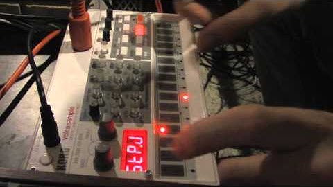 Korg Volca Sample Tutorial/Jam