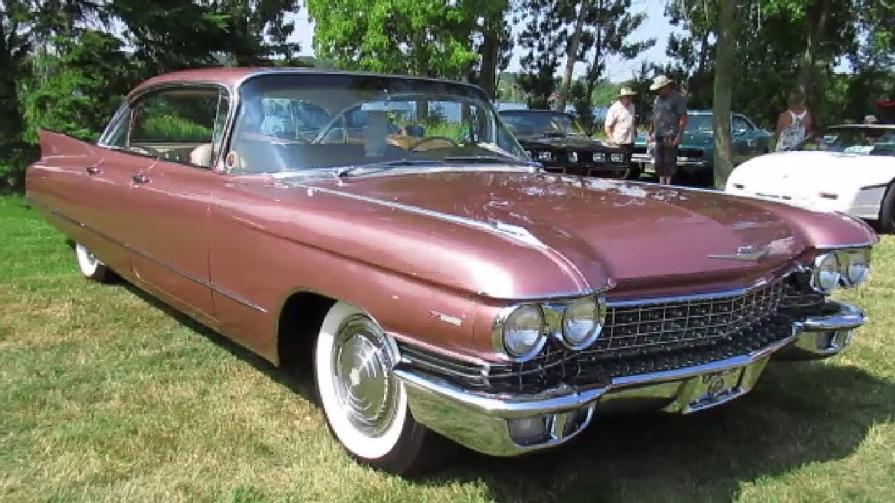 STUNNING '60 CADILLAC SERIES 62 SEDAN IN GRANBY QC - 7-26-19