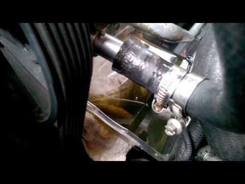 Volvo S60 V70  Leaking power steering rubber hose at the pump 2001-2009