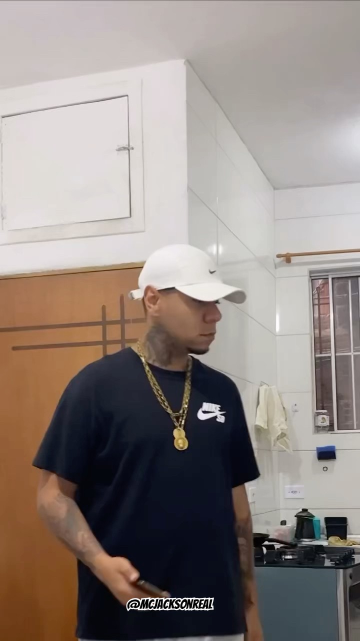 Todo mês a mesma coisa ??‍♂️#humor #comedia #musica #videosengraçados #dívidas #dinheiro #shorts