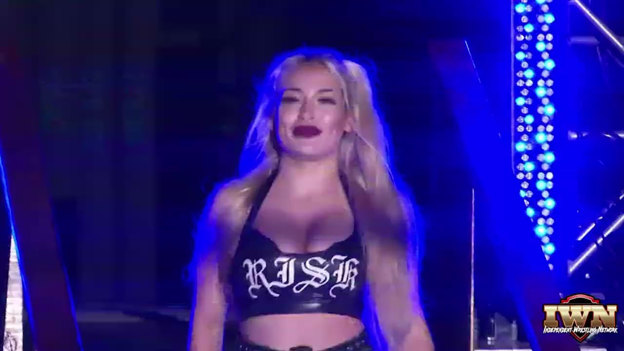 Vicky Dreamboat took on Angelica Risk for the first time ever! (Women’s Wrestling) #womenswrestling