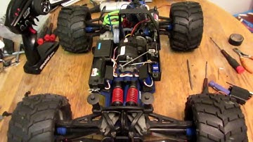 Traxxas revo 3.3 throttle linkage servo return spring issue - cheap fix Video 2