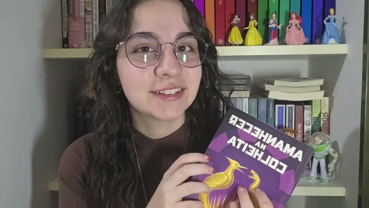 Meu primeiro Asmr!!!! - Roleplay Livraria (tapping e voz suave)