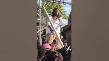 Jah Prayzah  the meaning of Goto Live on stage #africa via butteflyglam #jahprayzah