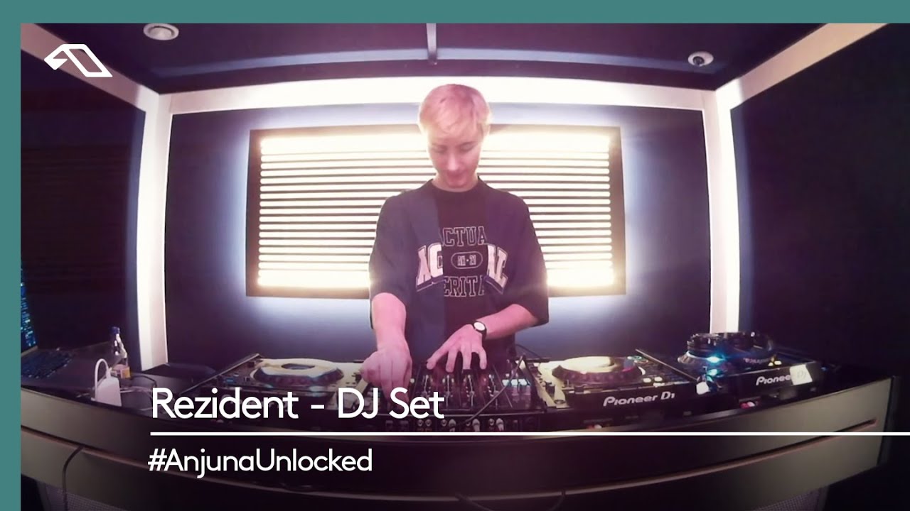 Rezident - DJ Set at 