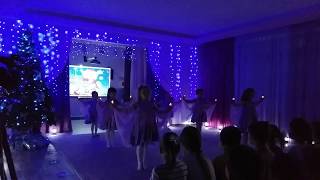 Танец со свечами "Новогодняя сказка". Видео Юлии Буговой.
