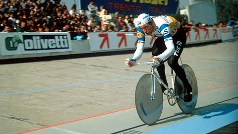 Cosa fa Francesco Moser?