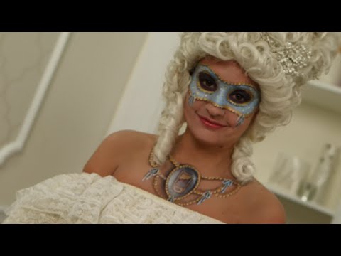 Marie Antoinette Costume and Makeup Tutorial For Halloween - YouTube