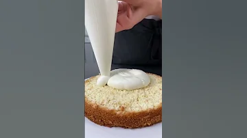 А ты ПРОПИТЫВАЕШЬ торты?