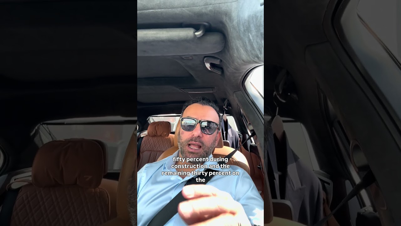 Новый жилой комплекс от компании Binghatti в районе Jumeirah Village Triangle. 