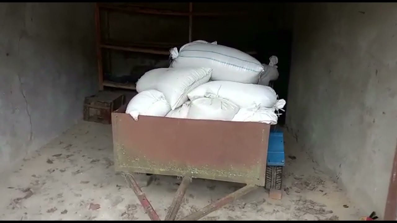 В Сычевском районе полицейские задержали с поличным подозреваемых в краже около тонны зерна